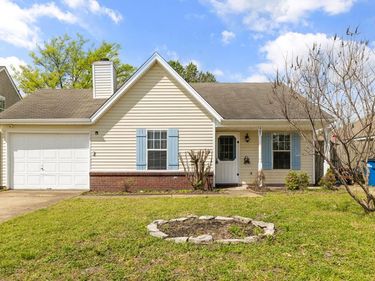 405 Oak Creek Road, West Memphis, AR 72301