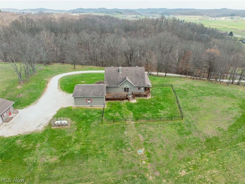 18579 Hobbler Lane, Lore City, OH 43755 Photo 2