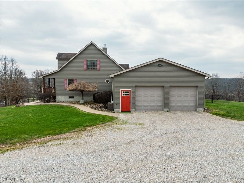 18579 Hobbler Lane, Lore City, OH 43755 Photo 9