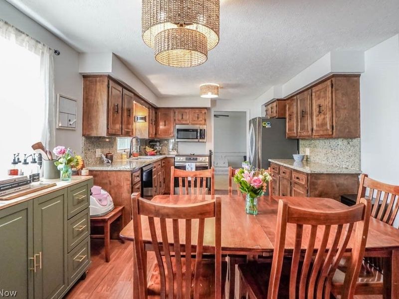 280 Kennedy Street, Louisville, OH 44641 Photo 12