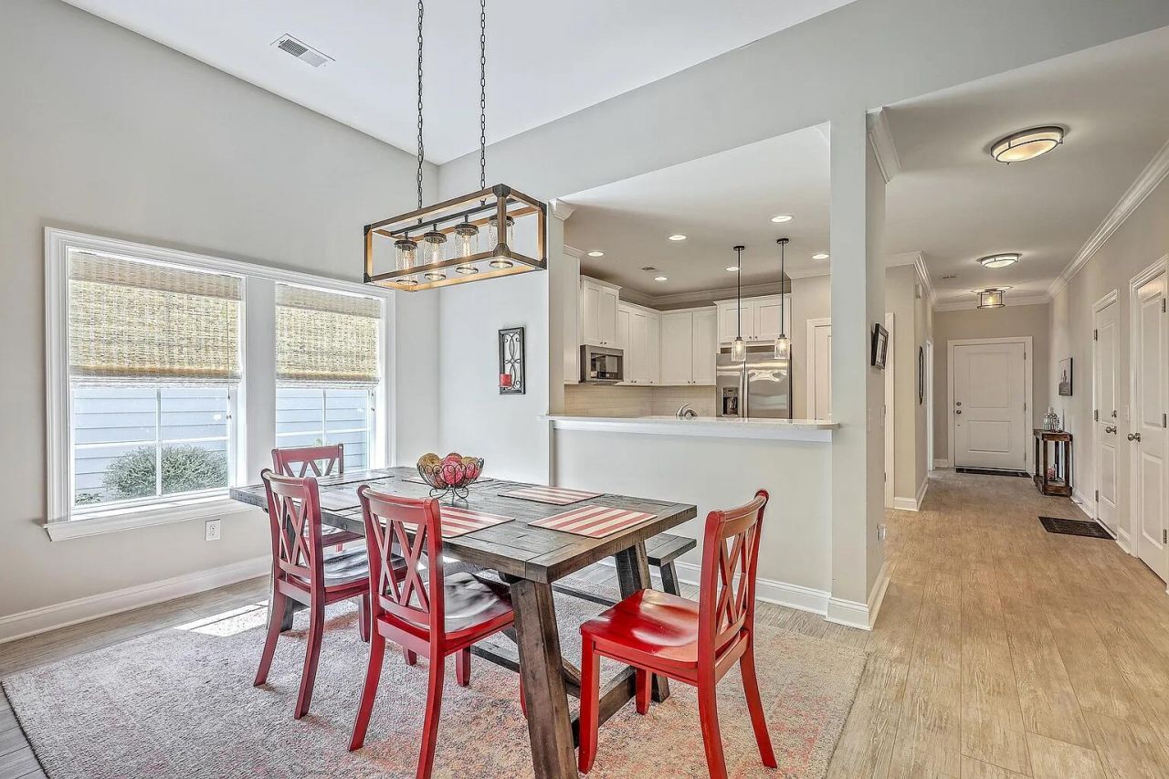 1044 Pigeon Point Photo 10