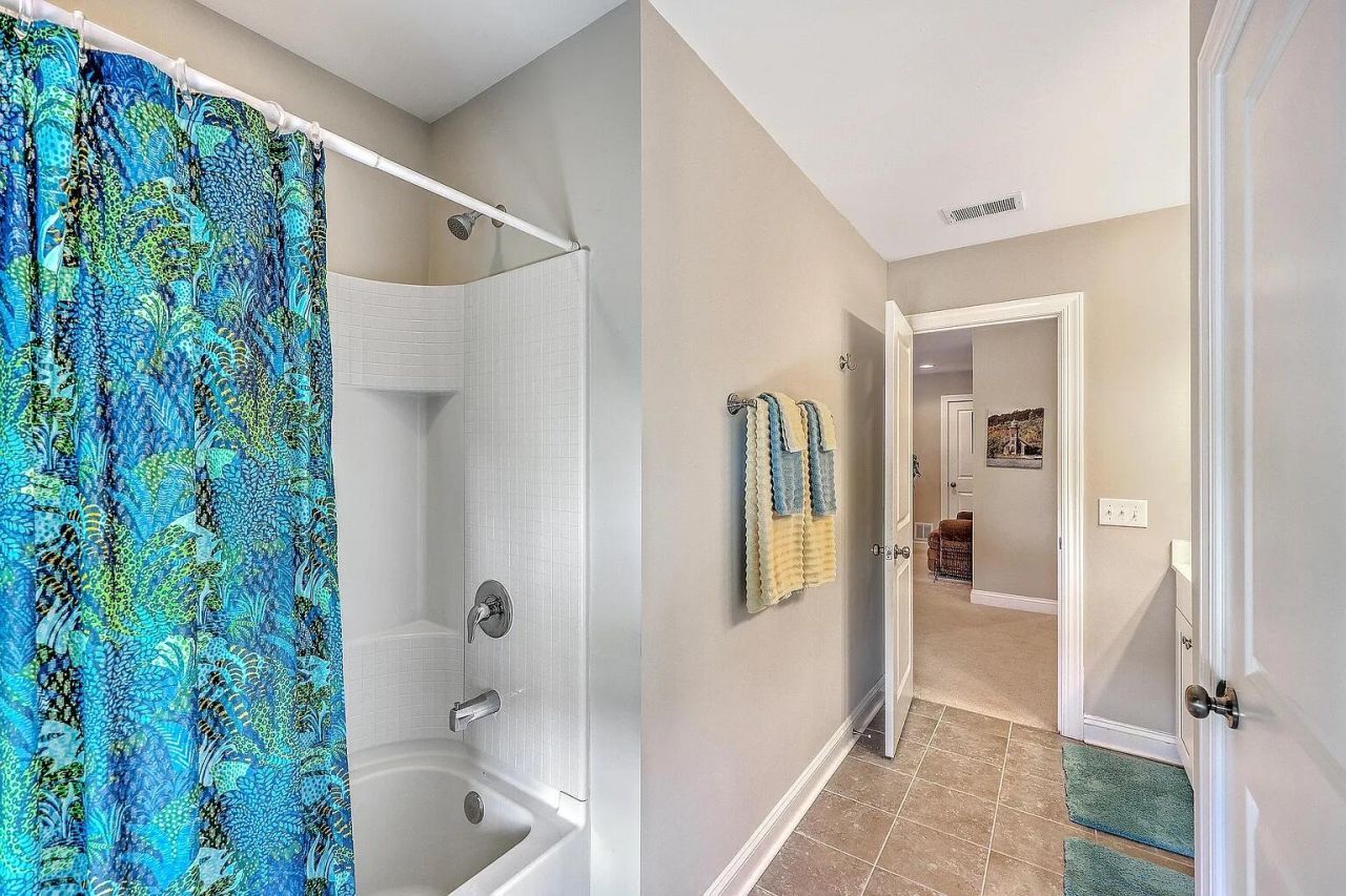 1044 Pigeon Point Photo 29