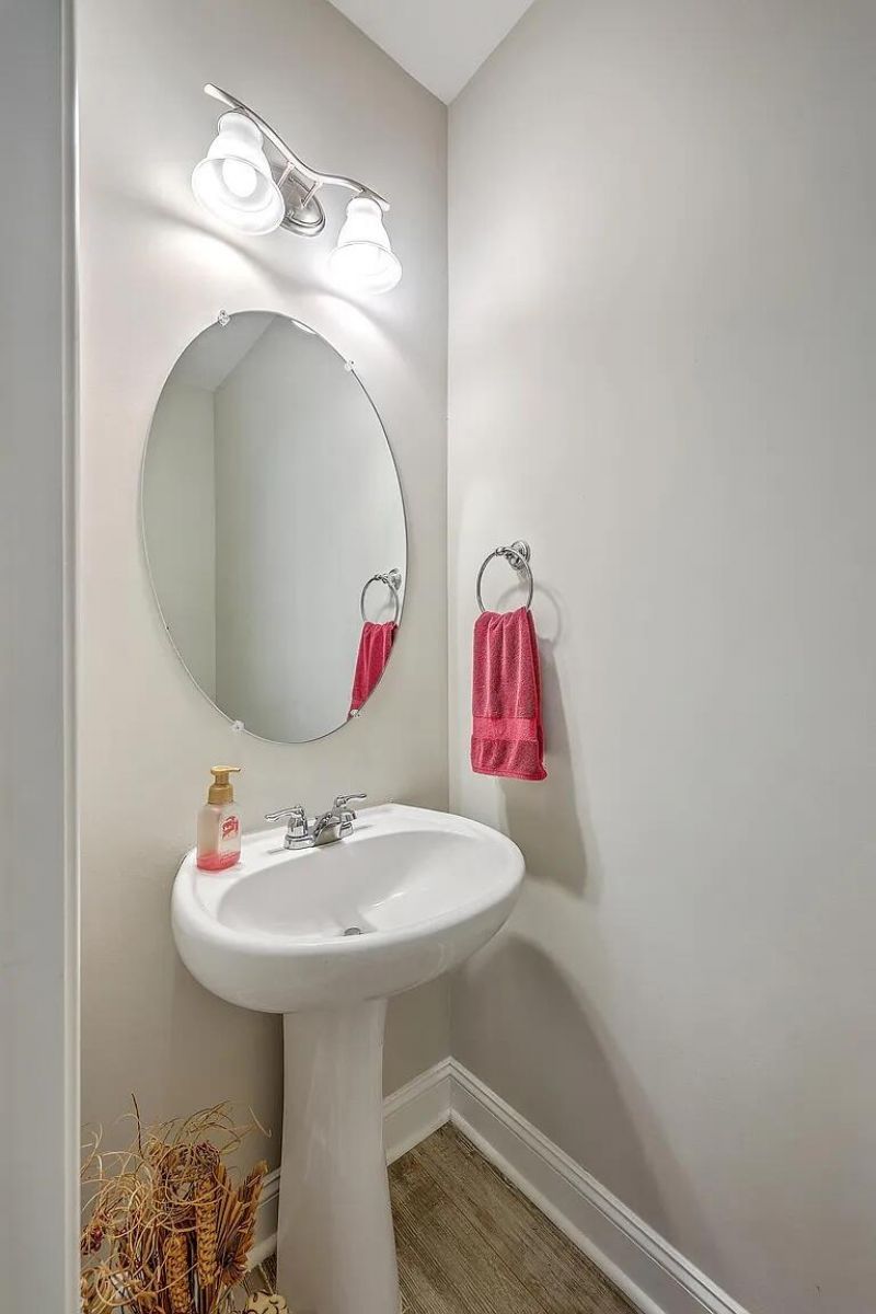 1044 Pigeon Point Photo 32