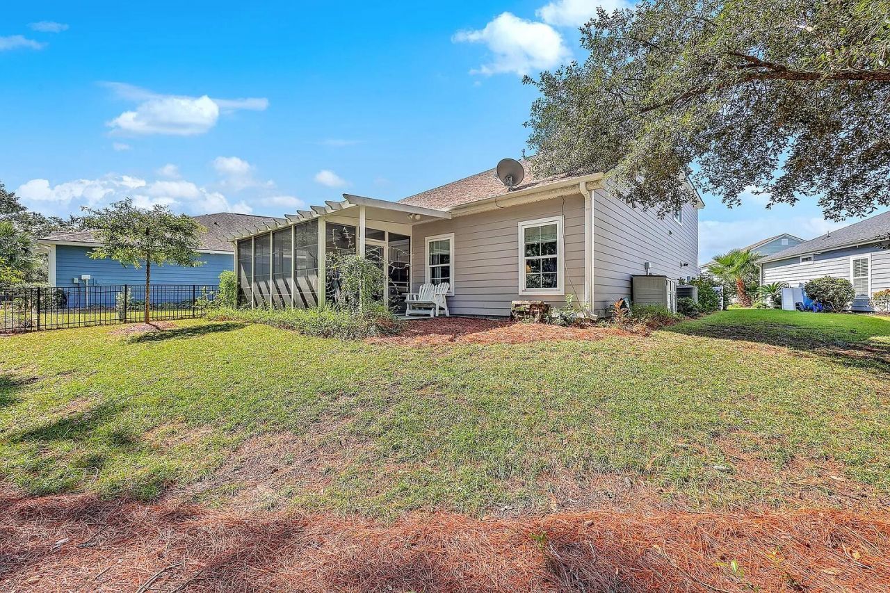 1044 Pigeon Point Photo 35