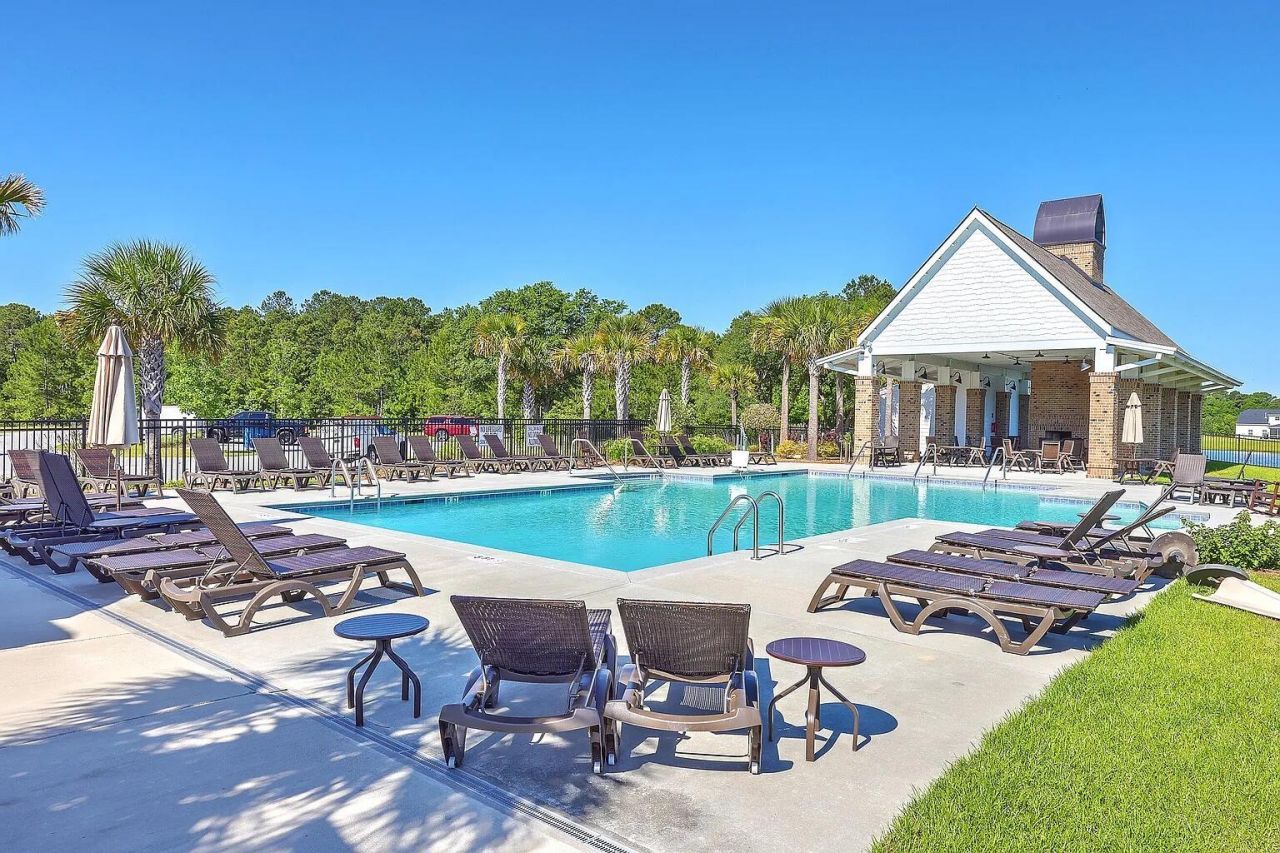 1044 Pigeon Point Photo 37