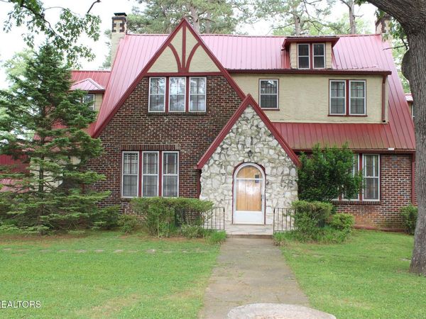 3134 Fountain Park Blvd, Knoxville, TN 37917