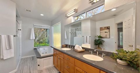 4033 Cayente Way, Sacramento, CA 95864 Photo