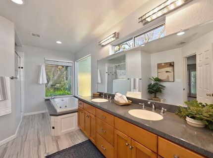 4033 Cayente Way, Sacramento, CA 95864 Photo