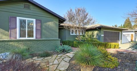 4033 Cayente Way, Sacramento, CA 95864 Photo