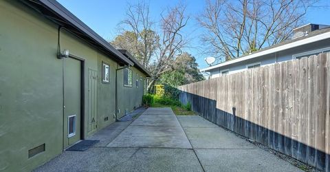 4033 Cayente Way, Sacramento, CA 95864 Photo