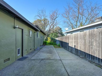 4033 Cayente Way, Sacramento, CA 95864 Photo