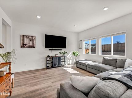8830 Gazing Star Drive, Reno, NV 89506 Photo