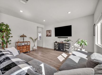 8830 Gazing Star Drive, Reno, NV 89506 Photo