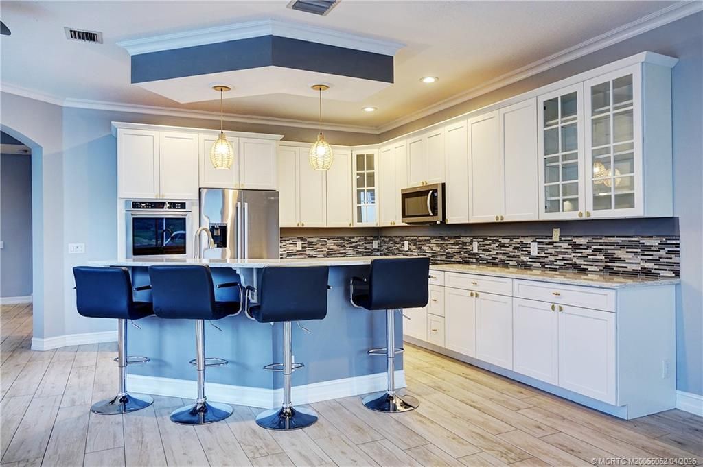 18421 Lake Bend Drive, Jupiter, FL 33458 Photo