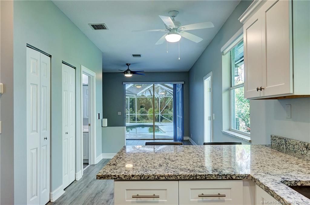 18421 Lake Bend Drive, Jupiter, FL 33458 Photo