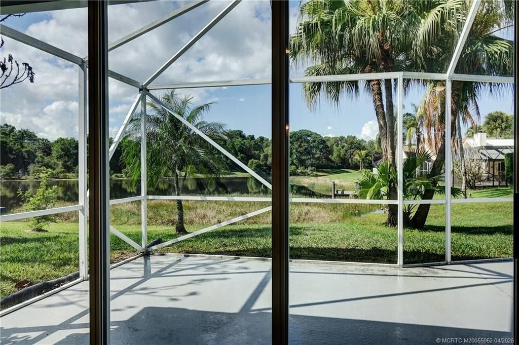 18421 Lake Bend Drive, Jupiter, FL 33458 Photo