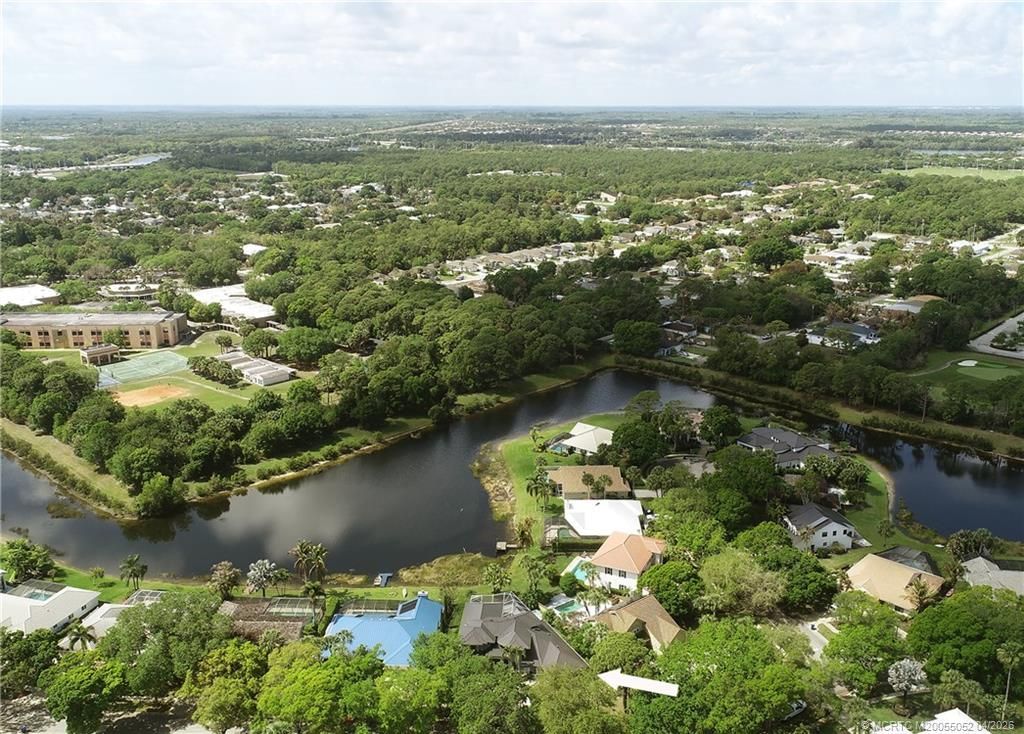 18421 Lake Bend Drive, Jupiter, FL 33458 Photo