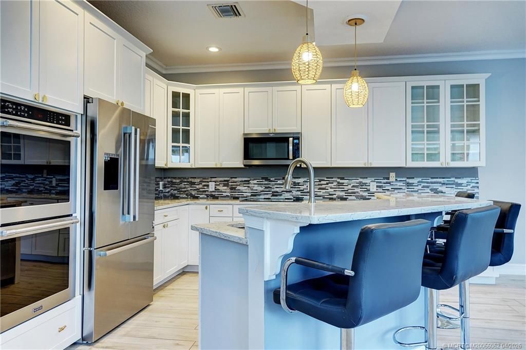 18421 Lake Bend Drive, Jupiter, FL 33458 Photo