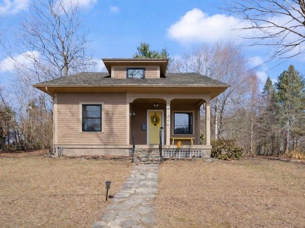 164 Leominster Rd, Lunenburg, MA 01462