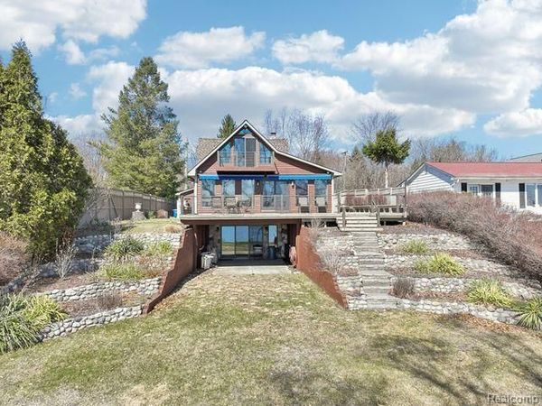 3641 Mann Road, Waterford Twp, MI 48346