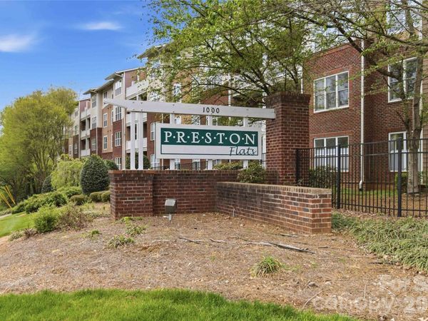1000 E Woodlawn Road, Unit 314, Charlotte, NC 28209