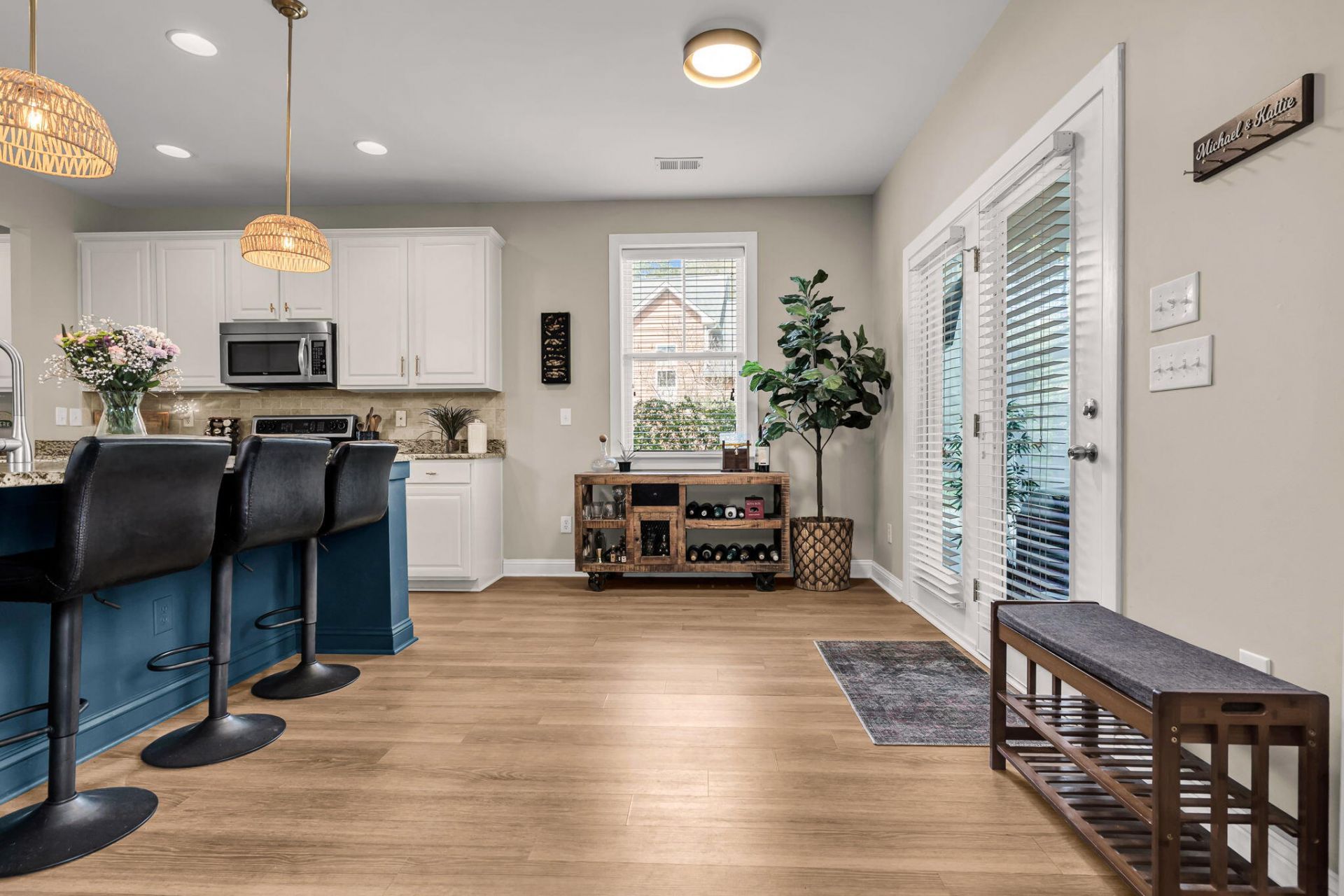 1634 Bluewater Way Photo 11