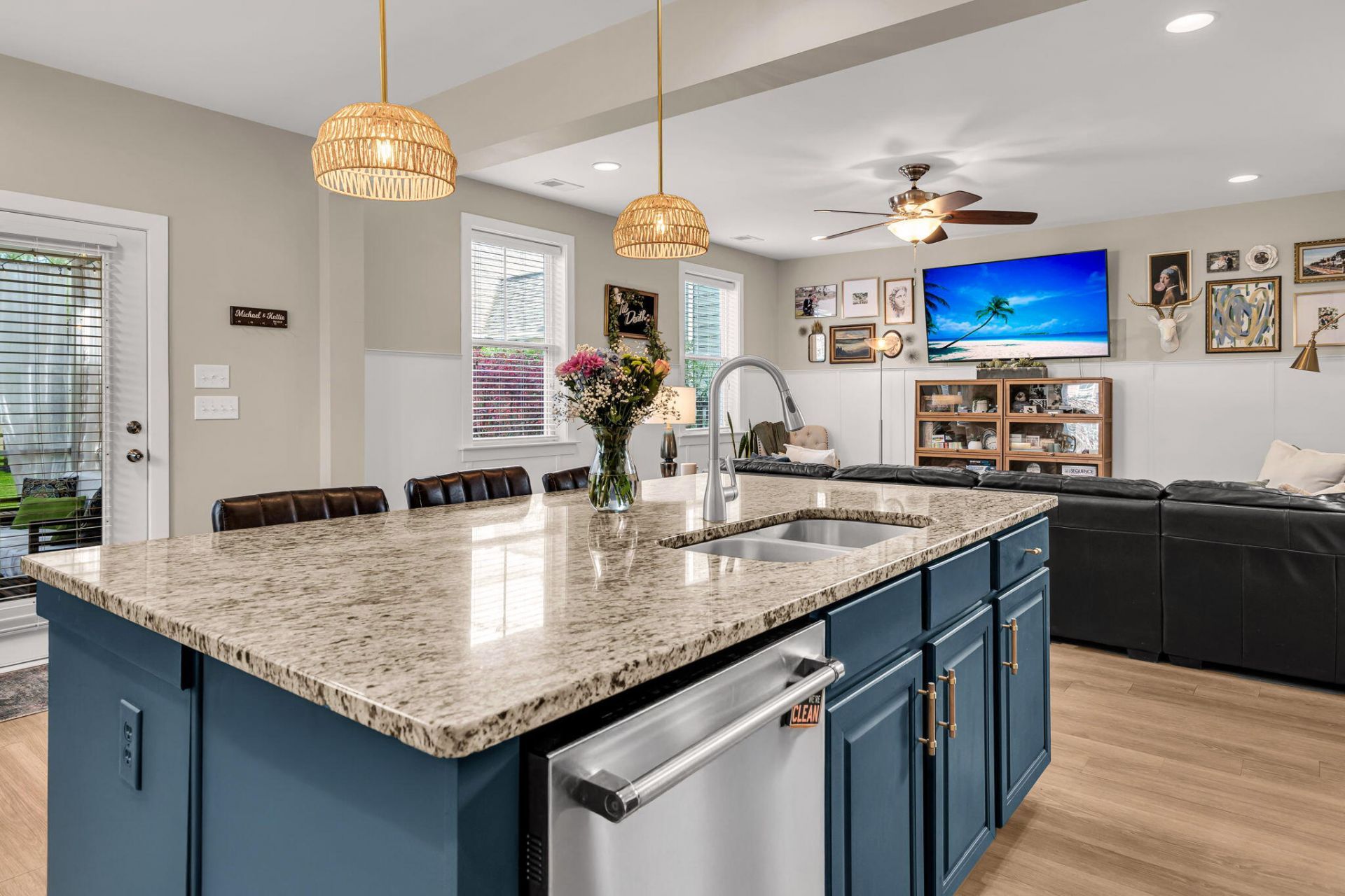 1634 Bluewater Way Photo 12