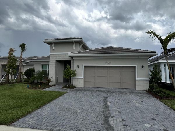 9908 Timber Creek Way, Palm Beach Gardens, FL 33412