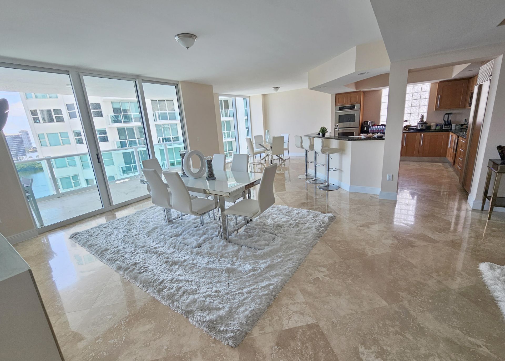 3301 NE 183rd Street, Unit 1609, Aventura, FL 33160 Photo