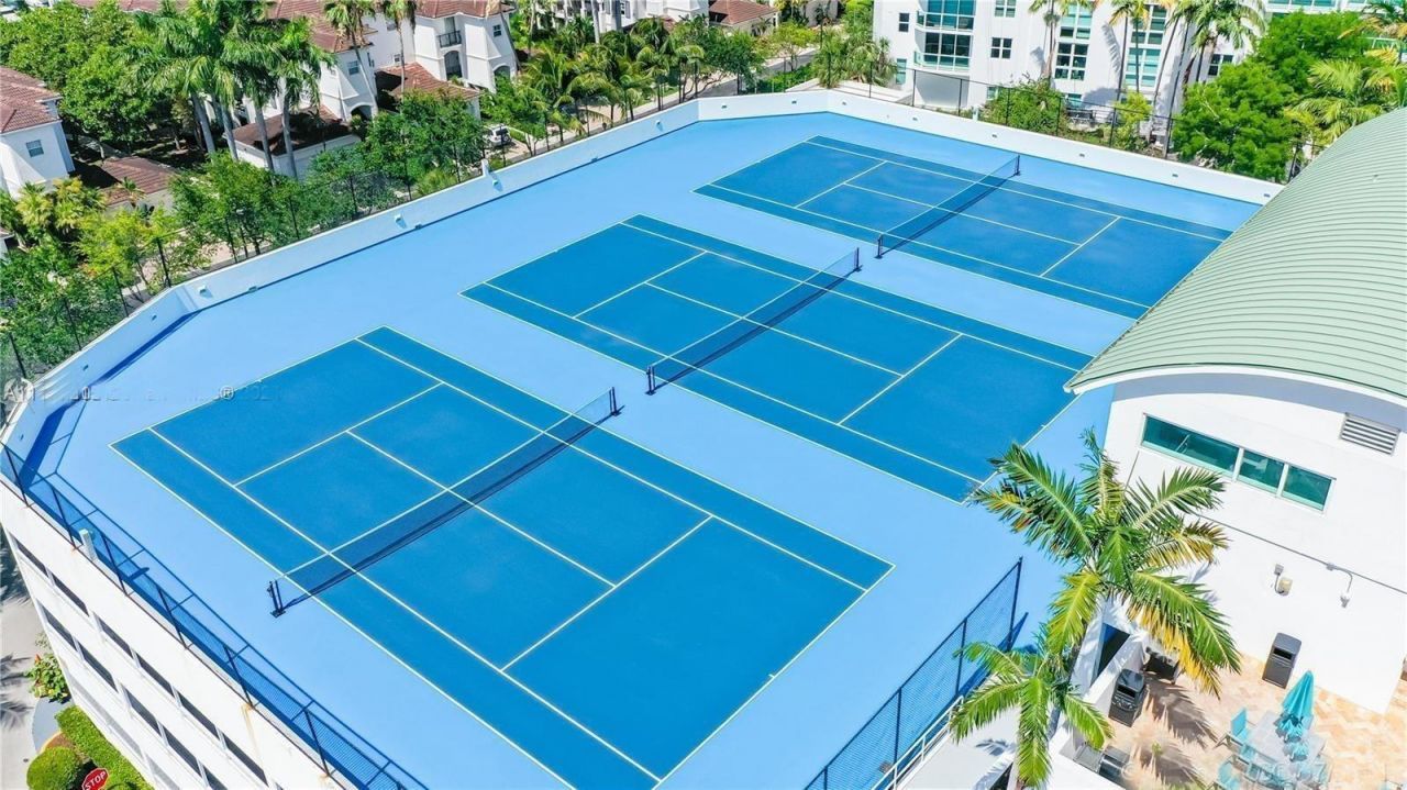 3301 NE 183rd Street, Unit 1609, Aventura, FL 33160 Photo