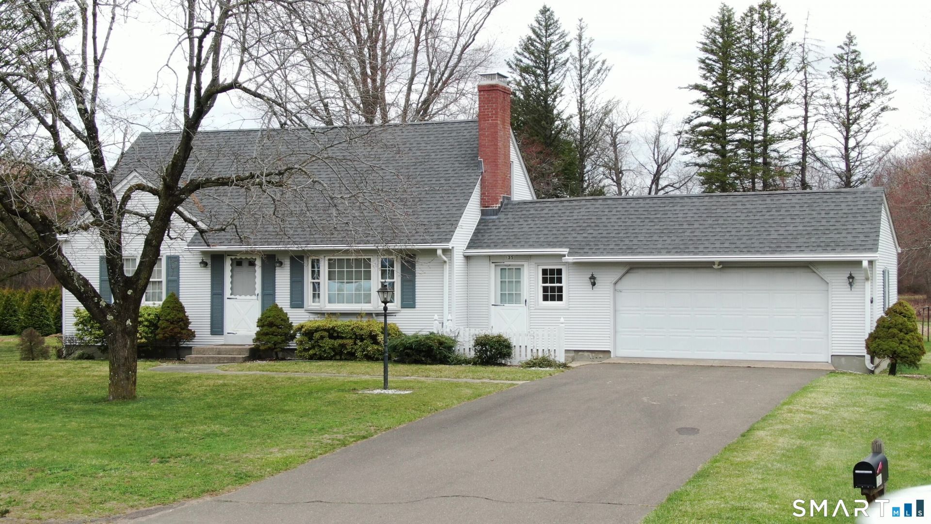 135 Moody, Enfield, CT 06082 Main Photo