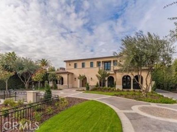 37 W Longden Avenue, Arcadia, CA 91007