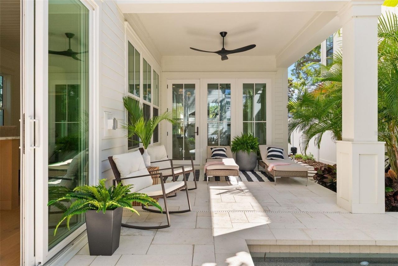 321 12th Avenue Ne, Saint Petersburg, FL 33701 Photo