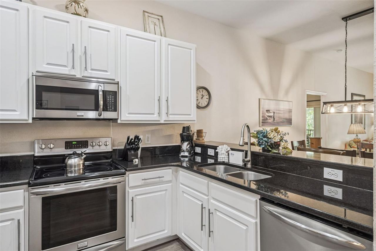 810 Lucaya Loop, Davenport, FL 33897 Photo