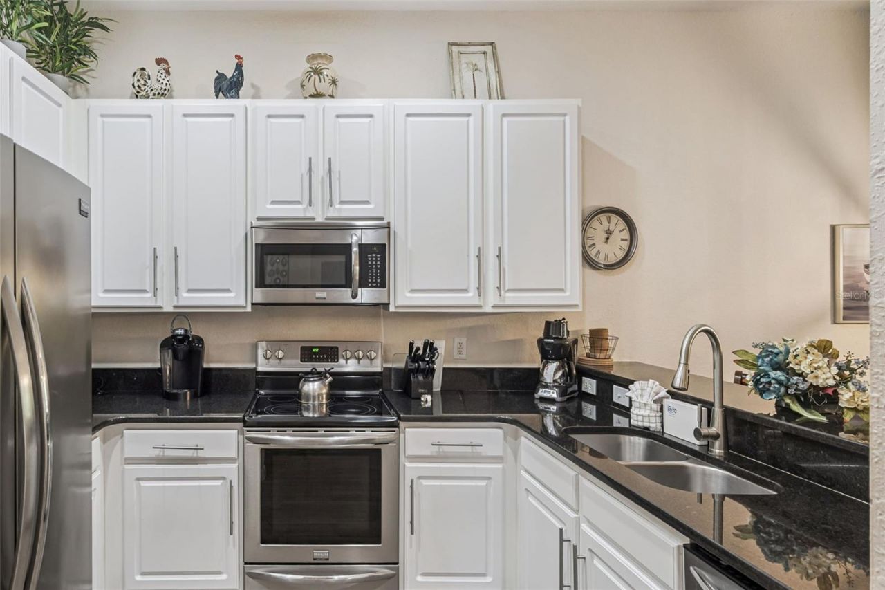 810 Lucaya Loop, Davenport, FL 33897 Photo