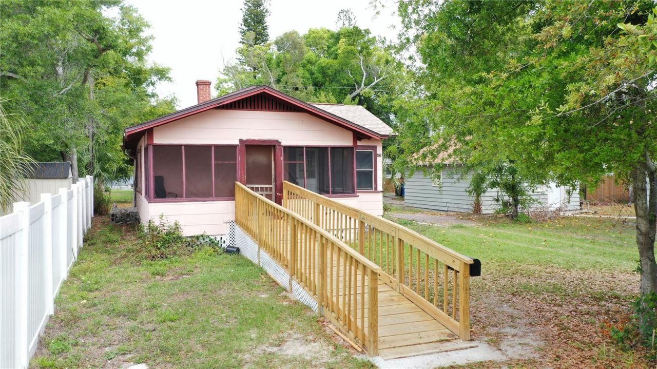 1329 10th Avenue S, Saint Petersburg, FL 33705 Photo