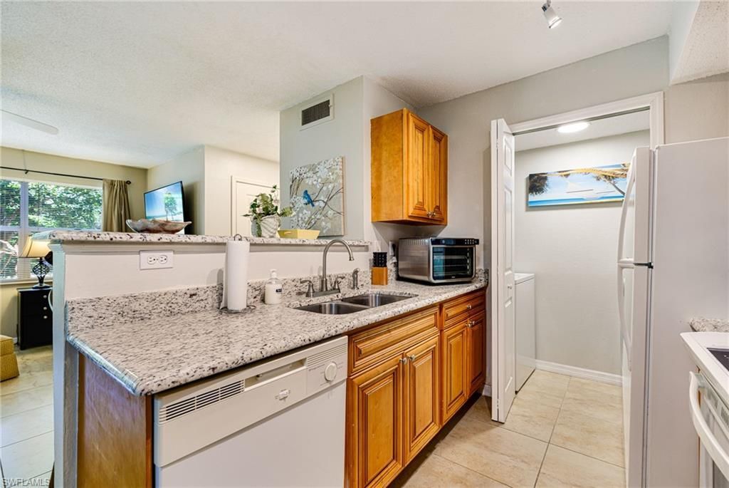 12620 Equestrian Cir, Unit 1705, Fort Myers, FL 33907 Photo