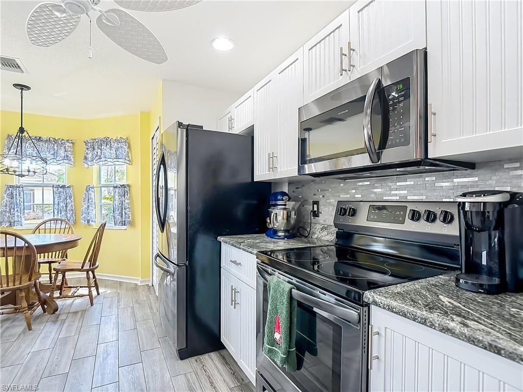 2561 Valparaiso Blvd, North Fort Myers, FL 33917 Photo