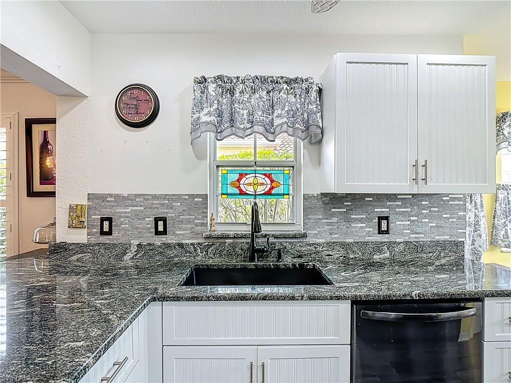 2561 Valparaiso Blvd, North Fort Myers, FL 33917 Photo