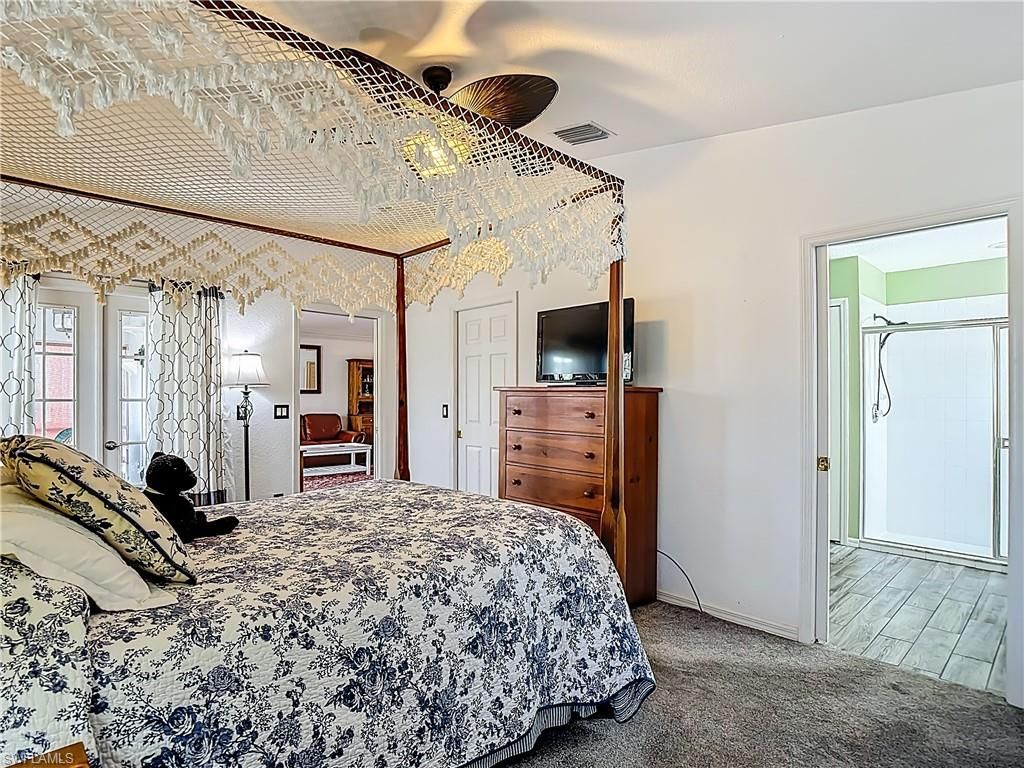 2561 Valparaiso Blvd, North Fort Myers, FL 33917 Photo