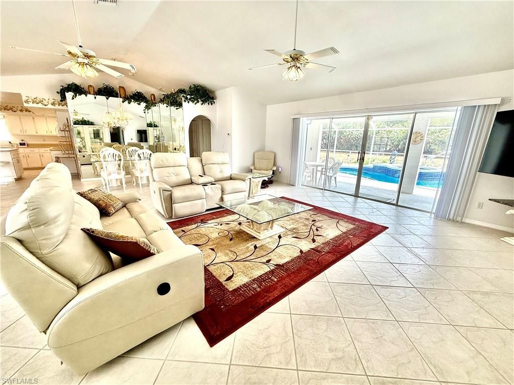 1400 Graham Cir, Lehigh Acres, FL 33936 Photo