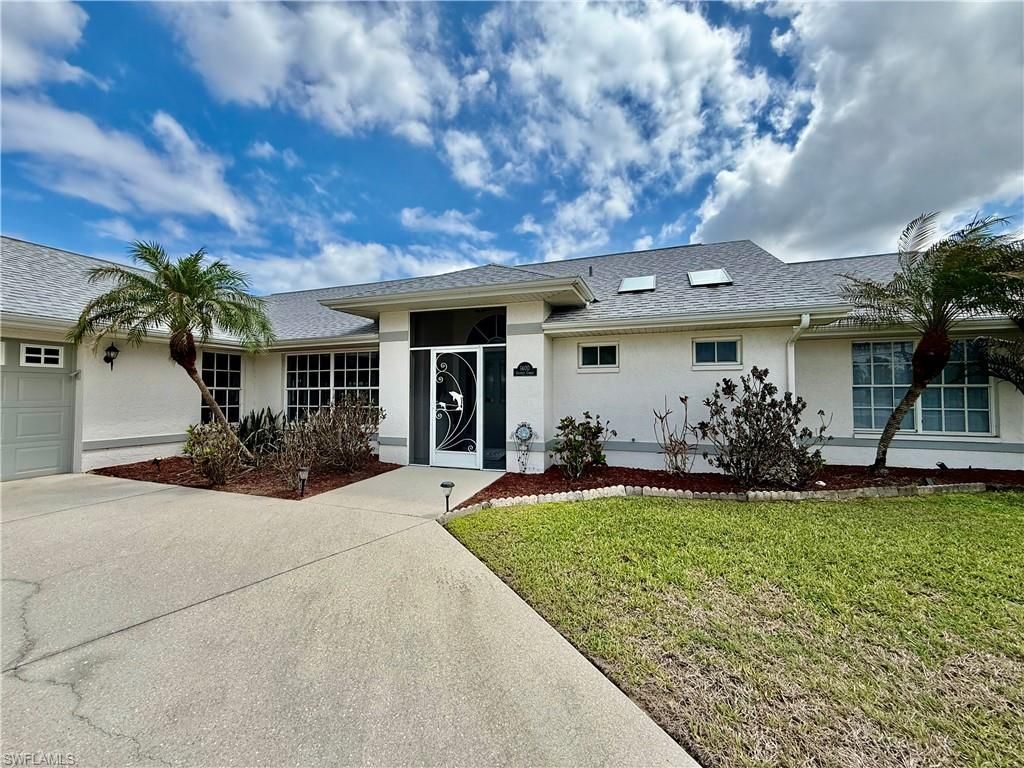 1400 Graham Cir, Lehigh Acres, FL 33936 Photo