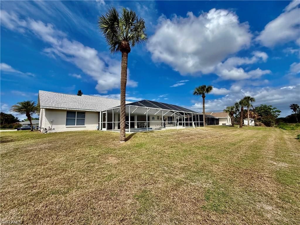 1400 Graham Cir, Lehigh Acres, FL 33936 Photo