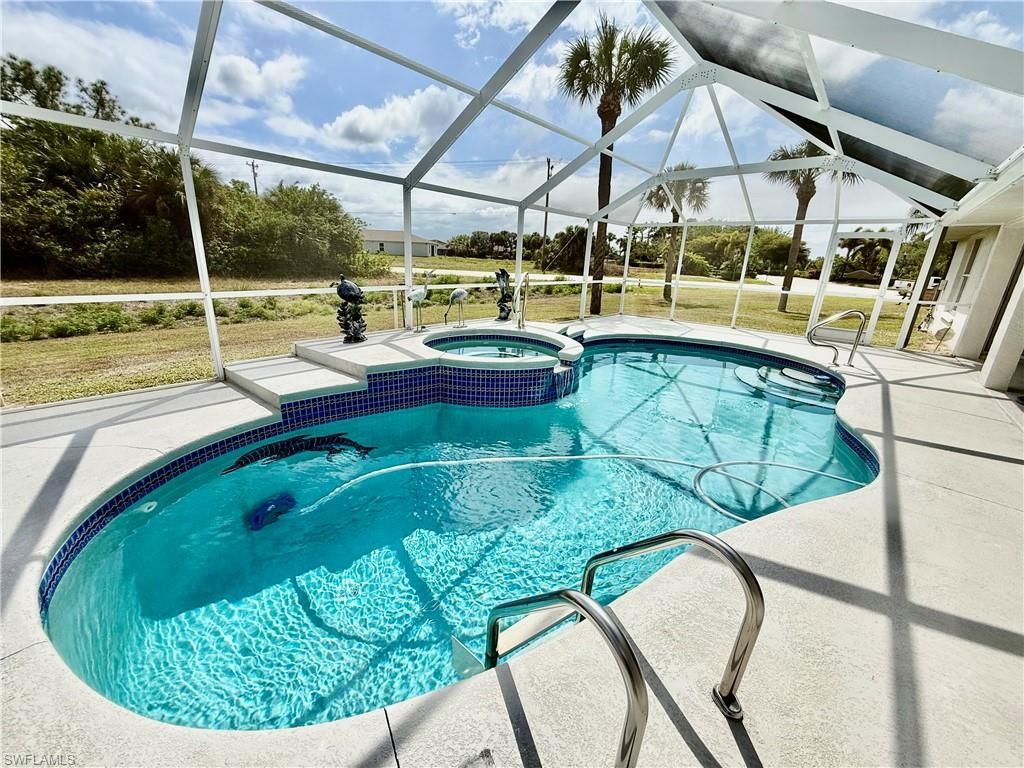 1400 Graham Cir, Lehigh Acres, FL 33936 Photo