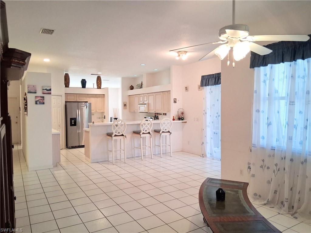 503 Poinsettia Ave , Lehigh Acres, FL 33972 Photo
