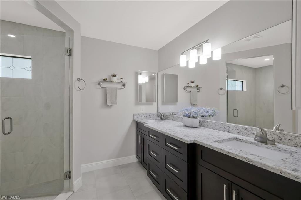 2519 NE 5th Pl, Cape Coral, FL 33909 Photo