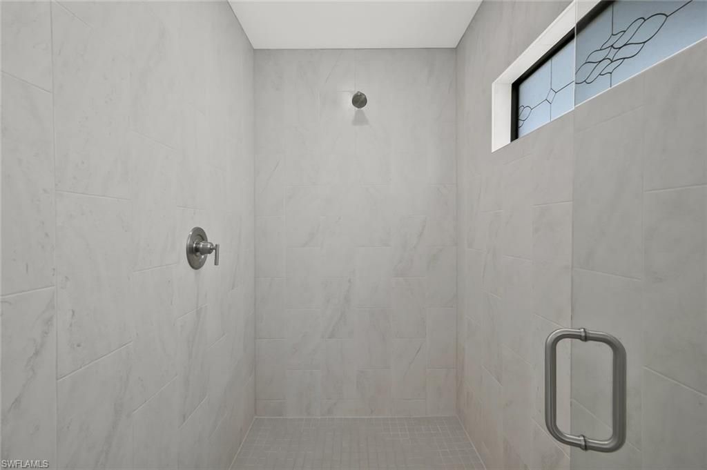 2519 NE 5th Pl, Cape Coral, FL 33909 Photo