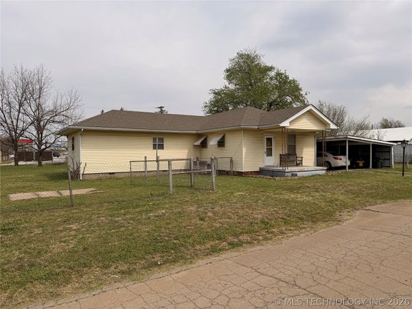 1412 E Walnut Street , Cushing, OK 74023