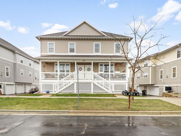 3074 Triumph Drive, Unit 1, Sun Prairie, WI 53590