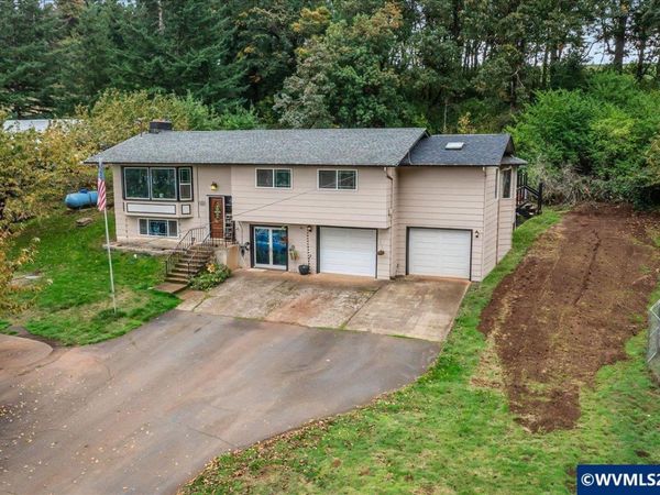 2398 Cole Rd S, Salem, OR 97306
